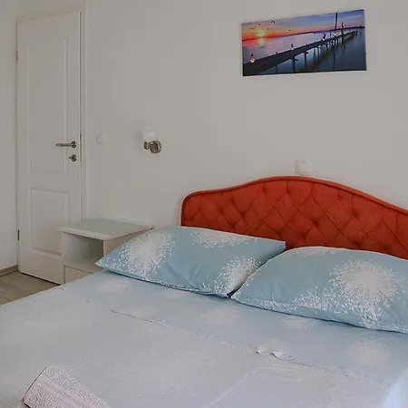 Lägenhet With Wifi - 22684 Omiš